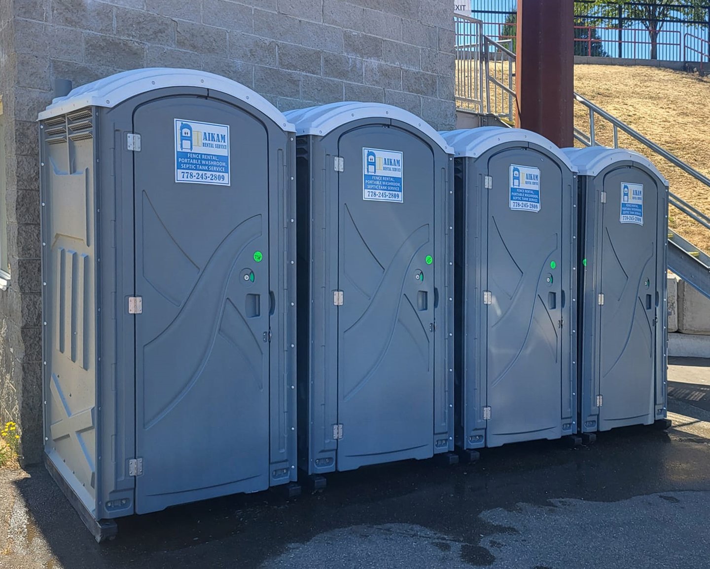 Aikam Rental Services offers reliable, affordable, and customizable temporary fence rental and portable washrooms renta; solutions.